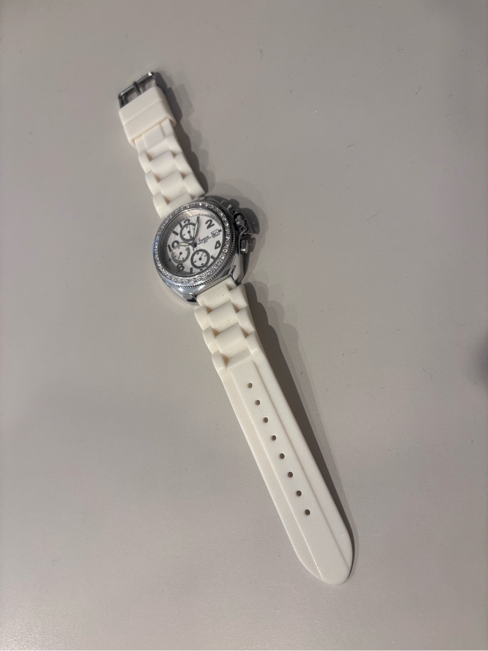 Freelook Watch Made with Crystallized Swarovski White Silicone Band